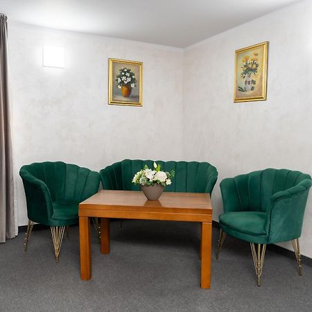 Hotel Casa De Piatra Scheia Eksteriør billede