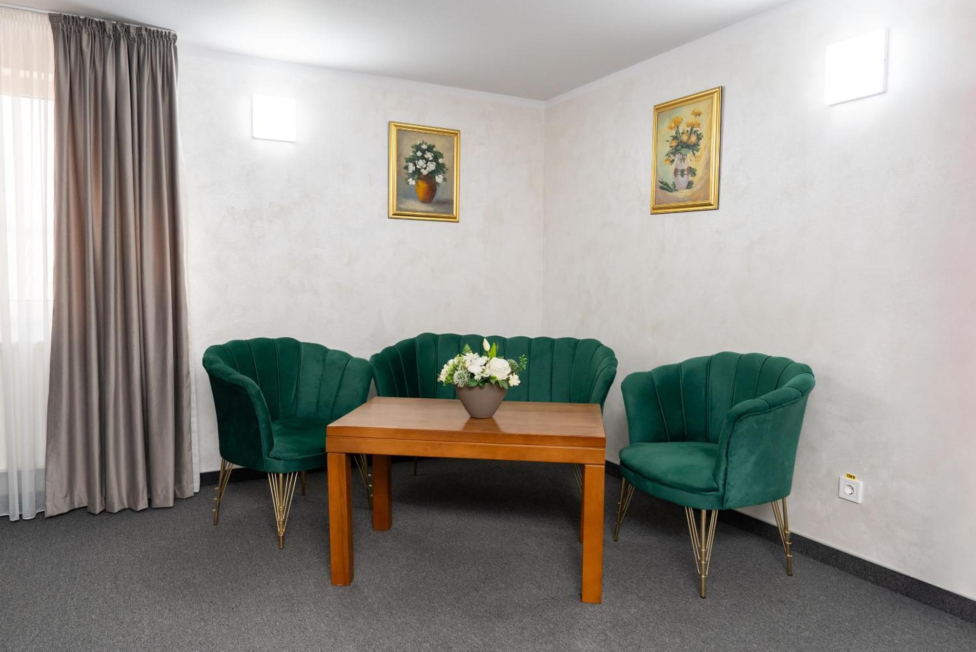 Hotel Casa De Piatra Scheia Eksteriør billede