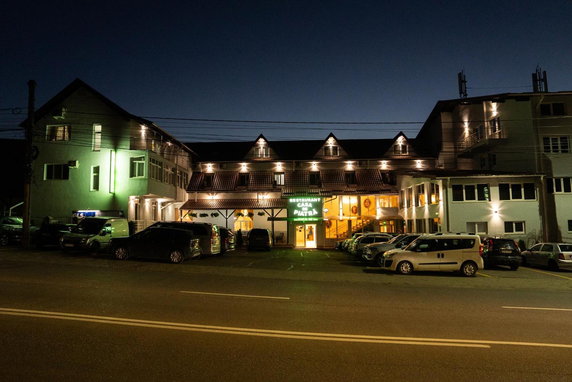 Hotel Casa De Piatra Scheia Eksteriør billede